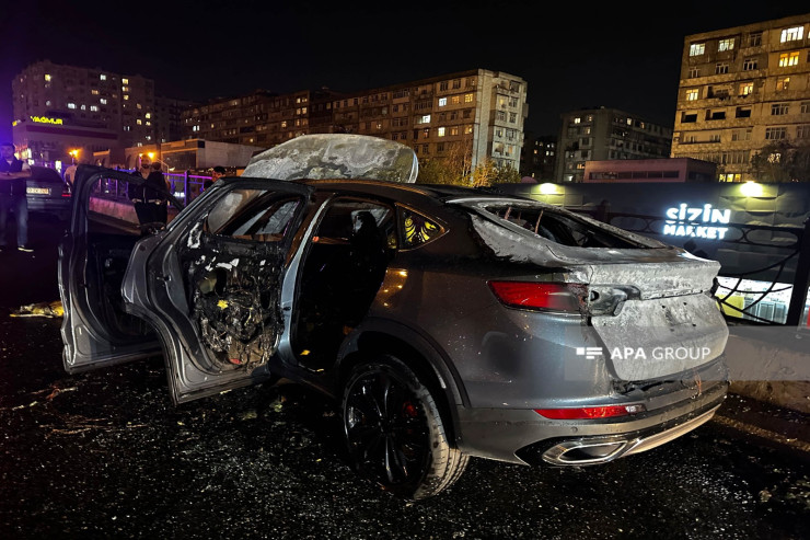 Bakıda Çinin "GEELY"si yanıb kül oldu   - VİDEO 