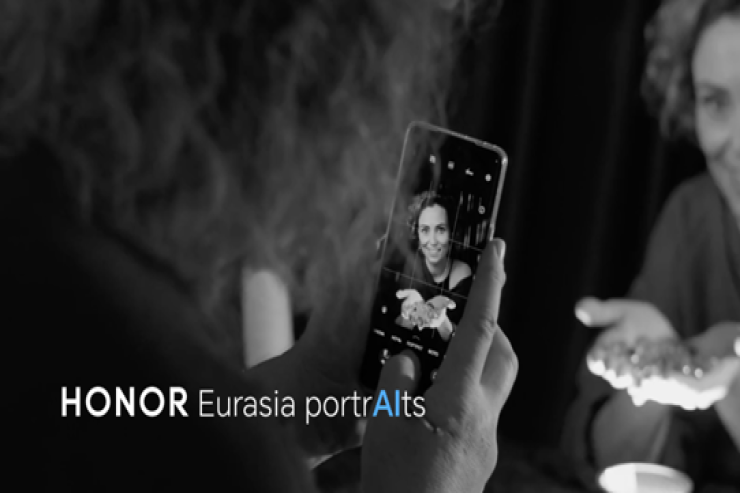 Portretlər sərgisi və HONOR Eurasia PortrAIts mobil fotoşəkil müsabiqəsi açılıb