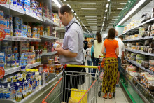 Supermarketlərin ən  böyük hiyləsi   AÇIQLANDI: siz fərqinə varmadan pul itirirsiniz 