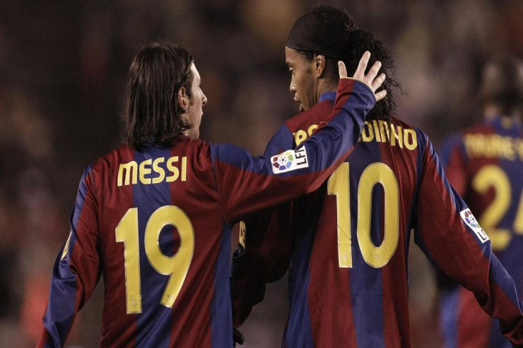 Ronaldinyonun rellaşmayan proqnozu:  O, Messinin yerini iki oyunçunun  tutacağını demişdi