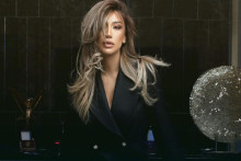 Röya xəbər səhifələrinə hücum edir 