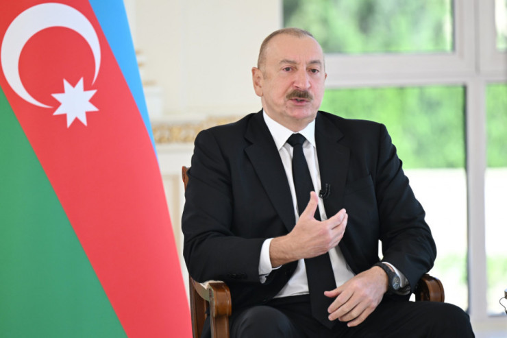 İlham Əliyev Rusiyada azərbaycanlılara qarşı səbəbsiz hücumlardan danışdı