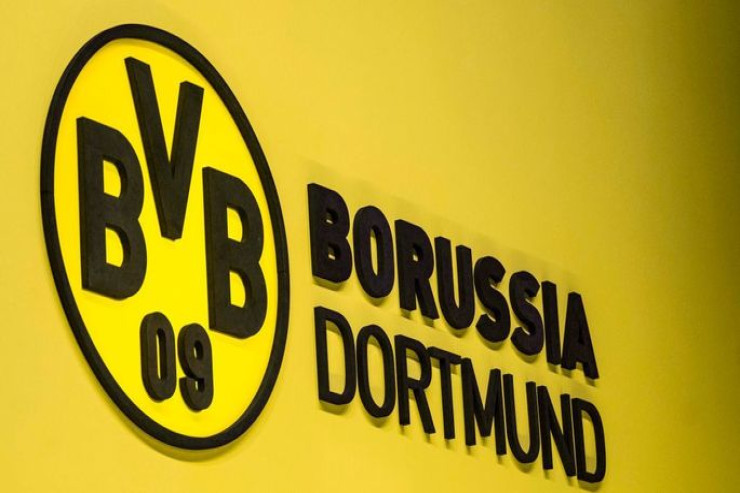 “Borussiya Dortmund” 25 milyonluq futbolçusunu 52 milyona satmadı