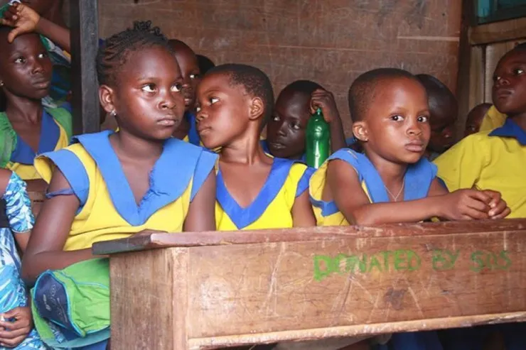 Nigeriyada qaçırılan 100 məktəbli azad edildi 