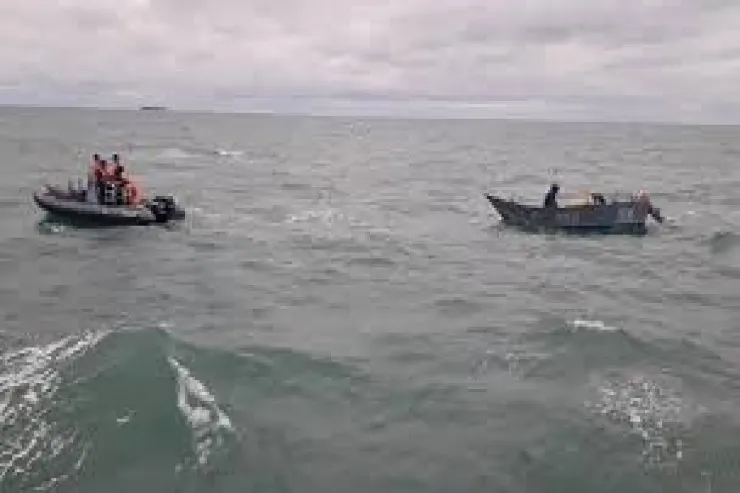 Astarada itkin düşən balıqçılar helikopterlə  axtarılır - VİDEO 