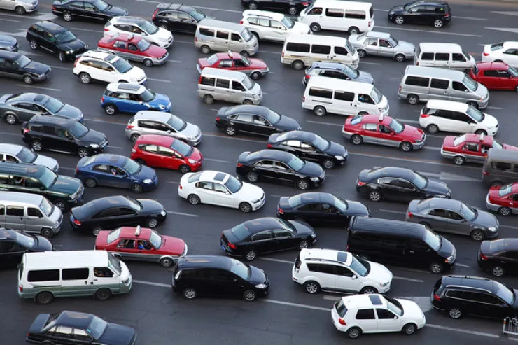 Qara maşın sürmək, gecə işıq yandırmaq olmaz! - Ağlasığmaz YOL QADAĞALARI 