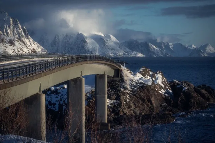 TEST:  Bir körpü seçin, kim olduğunuzu  öyrənin - xəyalpərəst,  realist, yaxud naviqator