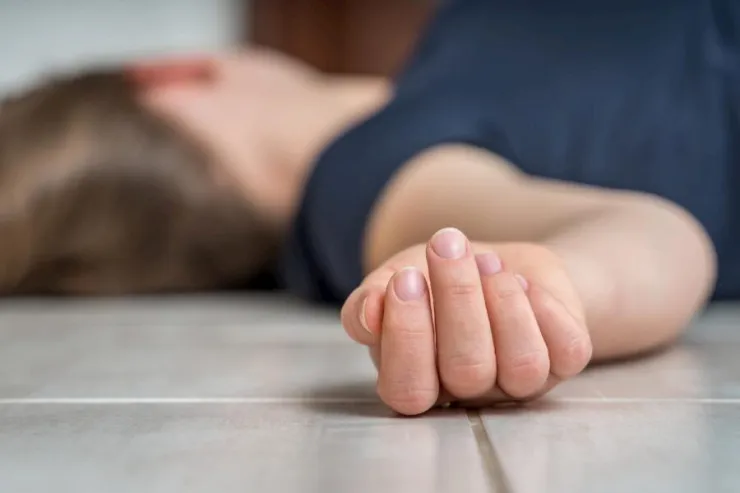 Bakıda daha bir evdən qadın meyiti  tapıldı