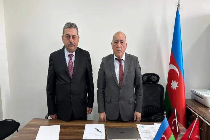 AXP lideri Qiyas Sadıqov və partiyanın keçmiş sədri Pənah Hüseyn