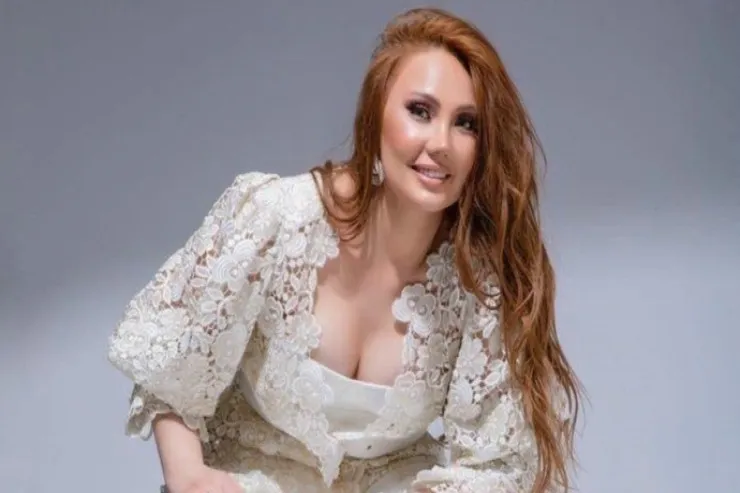 Müğənni Dəniz Əsədova