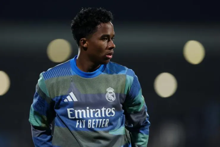 “Real” Endriki icarəyə göndərdi 