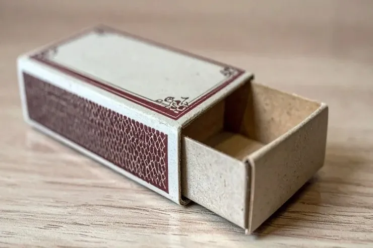 Kibrit qutusunu unitazın arxasına qoyun: 2 bezdirici problemdən qurtulun 