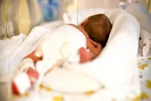 Abşeronda FACİƏ:  2 aylıq körpə yeməkdən  BOĞULDU