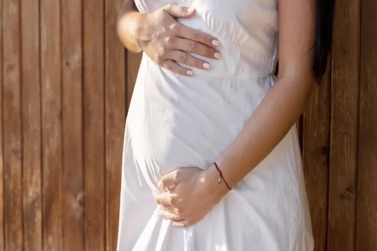 Hamilə qadının anası və bacısı nişanlısı ilə sevişdilər,  sonra... Dəhşətli AİLƏ DRAMI 