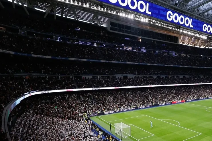 “Santyaqo Bernabeu” “Real”a ildə ən azı 300 milyon gəlir gətirir 