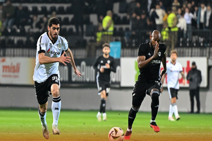 "Neftçi" yenə "Qarabağ"a uduzdu 