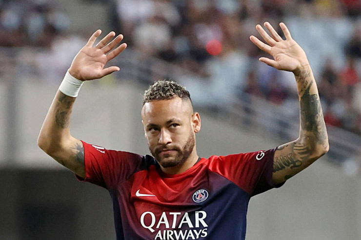 Neymar “Barselona”ya  qayıtmağı   arzulayır