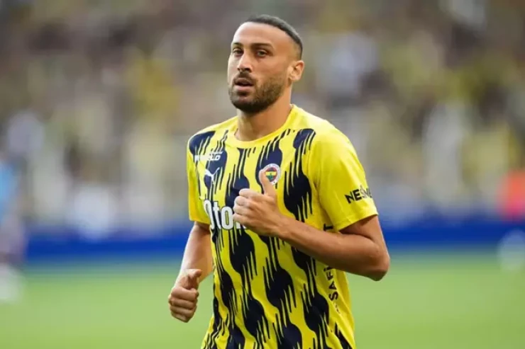 Cenk Tosun Volkan Dəmirəlin  komandasına   keçə bilər