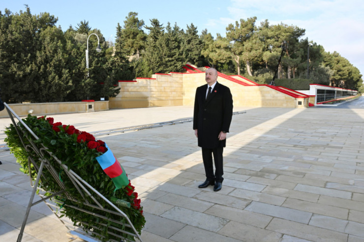 Prezident 20 Yanvar şəhidlərinin xatirəsini yad etdi