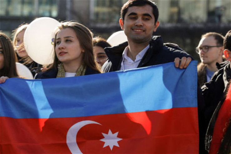 Milli Məclisdən xaricdə yaşayan həmvətənlərimizə ÇAĞIRIŞ 