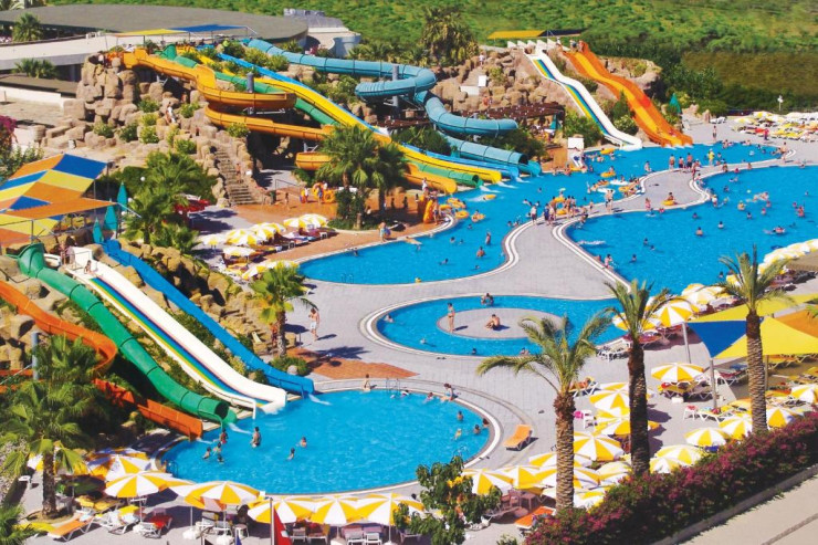 “Golden Beach”də FACİƏ:  "tok" vurub öldürdü
