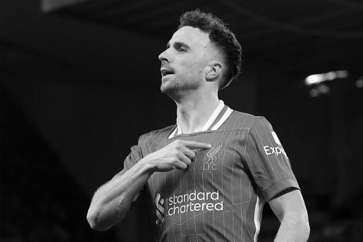 "Liverpul"un 28 yaşlı futbolçusu yol qəzasında öldü 