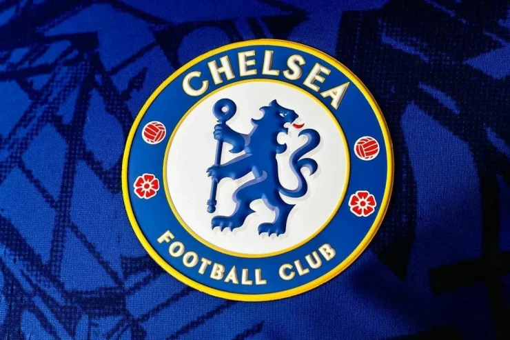 "Çelsi" UEFA tərəfindən külli miqdarda cərimələndi