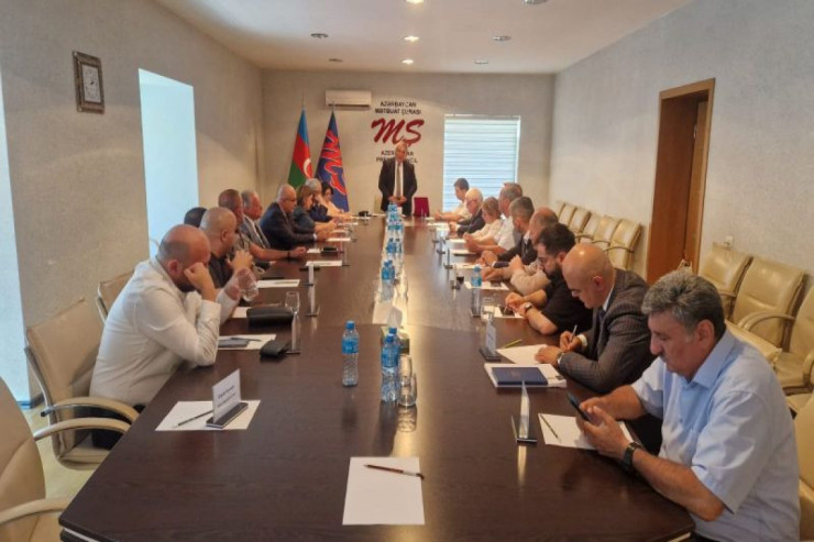“Sputnik Azərbaycan” Mətbuat Şurasında MÜZAKİRƏ EDİLDİ