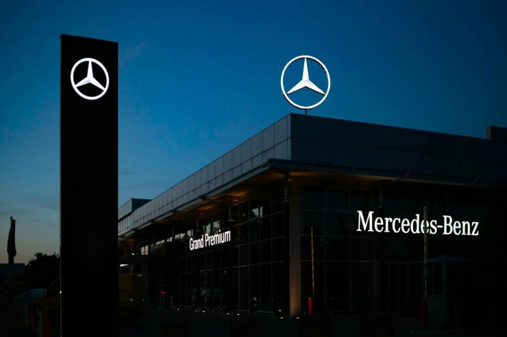 “Mersedes”  223 min maşınını geri çağırır 