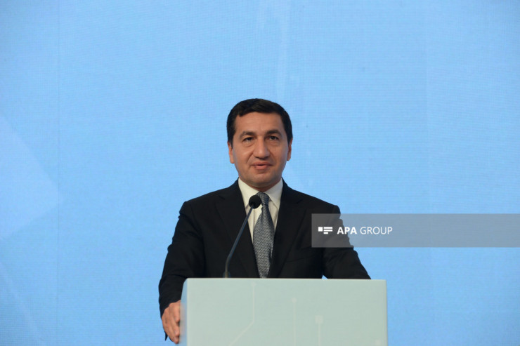 "Qarabağdan erməniləri biz çıxarmamışıq, öz qərarlarıdır" - Hikmət Hacıyev 