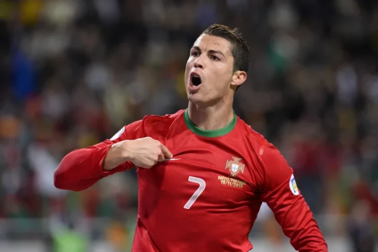 Ronaldo artıq futbolla vidalaşır? - Özü DANIŞDI 