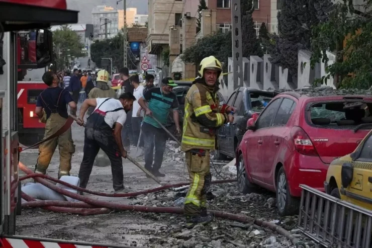 İsrailin Tehranı bombalaması nəticəsində 80-ə yaxın adam ölüb 