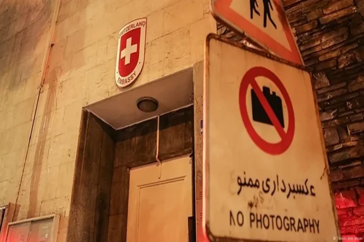 Tehranı tərk edən  İsveç səfiri   Azərbaycana gəldi