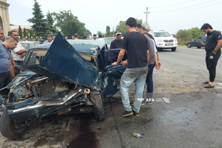 Lənkəranda yük və minik avtomobilləri toqquşdu-FOTO 