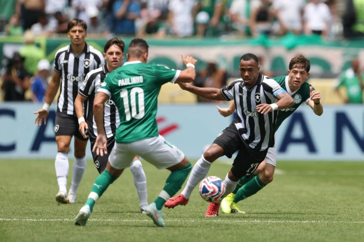 "Palmeyras" dünya çempionatının 1/4 finalında 