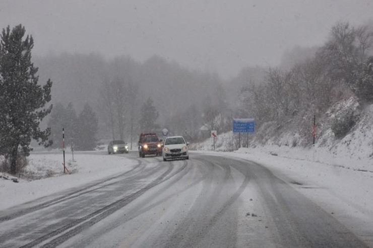 10 dərəcə  şaxta olacaq,   yollar  buz bağlayacaq  - Sabahın HAVASI