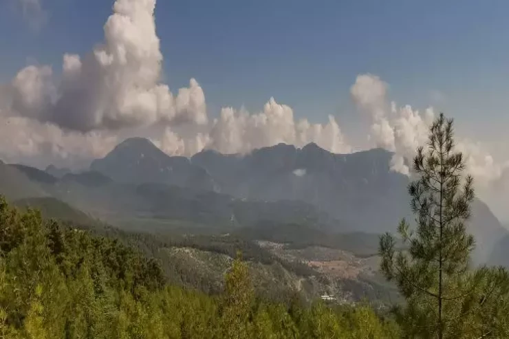 Qızıl şəhəri  - La-Rinkonada harada yerləşir?