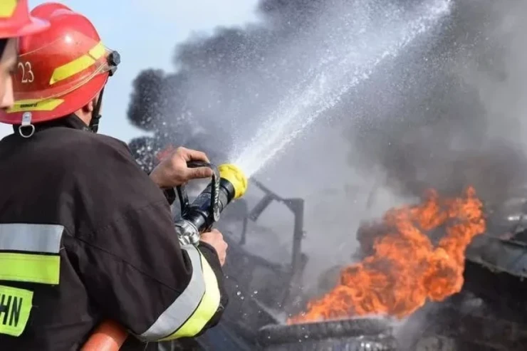 "28 may"da mağaza yandı 