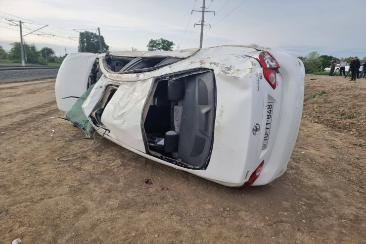 Xaçmazda "Corolla" aşdı, ölən və yaralananlar var - YENİLƏNİB