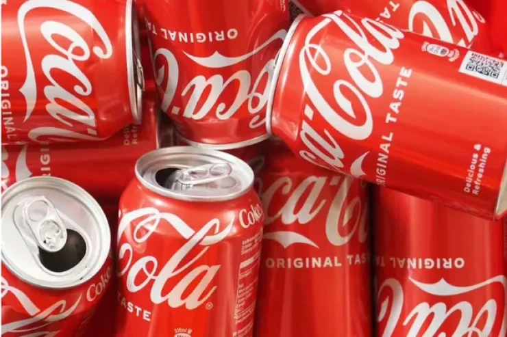 Yuxuda kola  içmək nə deməkdir?
