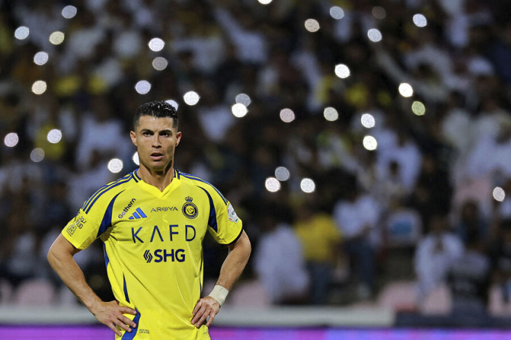 Ronaldonun oğlu Portuqaliya millisinə çağırıldı