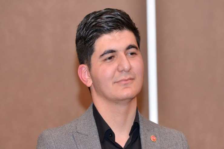 İctimai fəal Əhməd Məmmədli SAXLANILDI: adam bıçaqlayıb - YENİLƏNİB