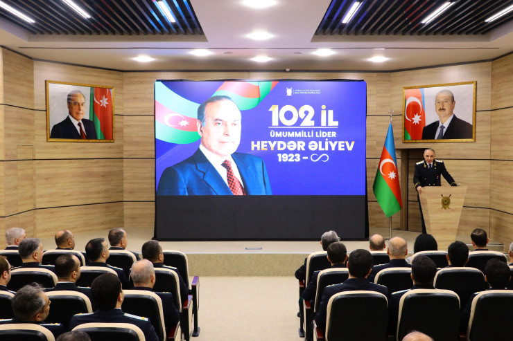 Baş Prokurorluqda Heydər Əliyə həsr olunan tədbir keçirildi