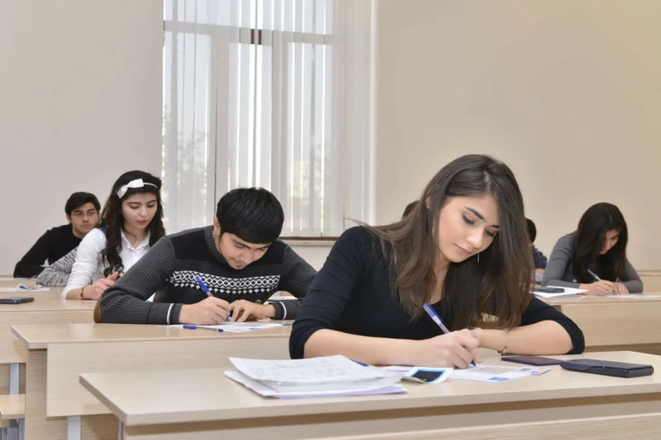 Bu gün ümumi orta təhsil səviyyəsi üzrə növbəti imtahanlar keçiriləcək 