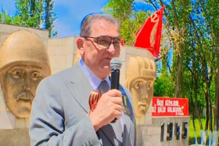 SSRİ bayrağı altında çıxış edən Saleh Səmədov Ağsaqqallar Şurasından çıxarıldı