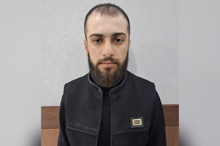 Bakıda 7 ay əvvəl  dənizdə batdığı ehtimal edilən gənc sağ tapıldı 