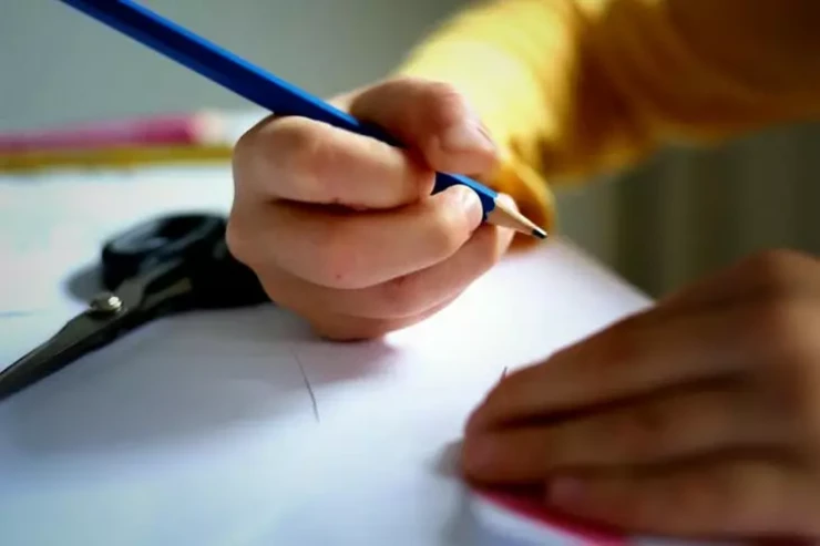Uşağınızın oxumaq istəməməsinin  3 SƏBƏBİ