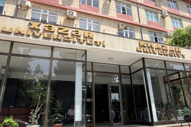 Fərid Xəzər Universitetinə bıçaqla giribmiş - DETALLAR -YENİLƏNİB 