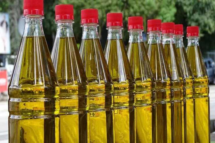 Onlardan dərhal qurtulun:  Zərərli yemək yağları 