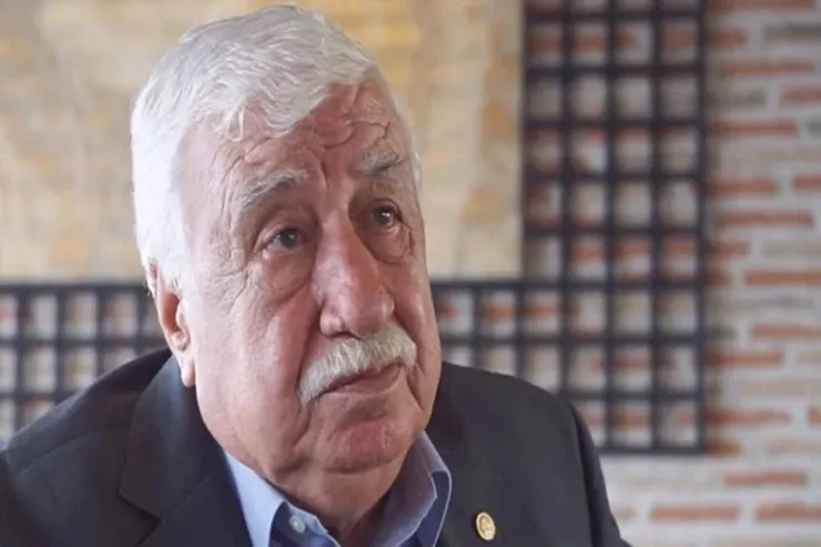 Türkiyəli məşhur aktyor dünyasını dəyişdi 